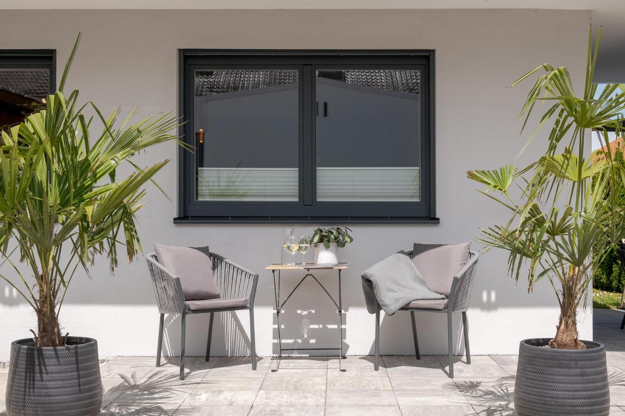 Fenjoy: Ferienapartment Mit Garten / Zentral / Bbq Bernau am Chiemsee